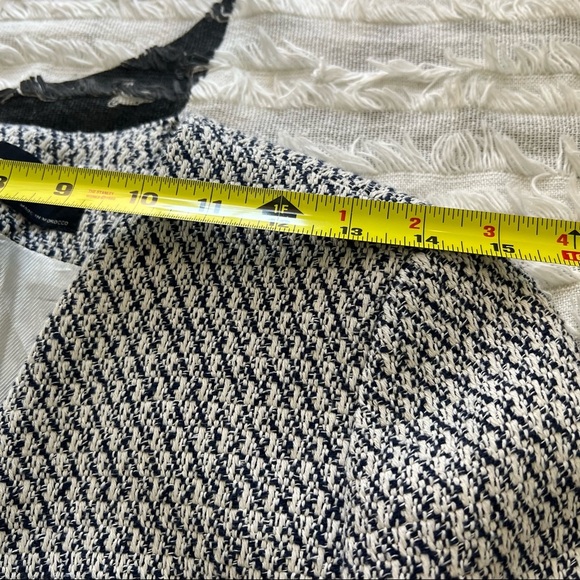 ZARA NAVY & ECRU LONG JACQUARD BLAZER JACKET WITH ZIPPED POCKETS SZ M CAREER EUC - Picture 12 of 16